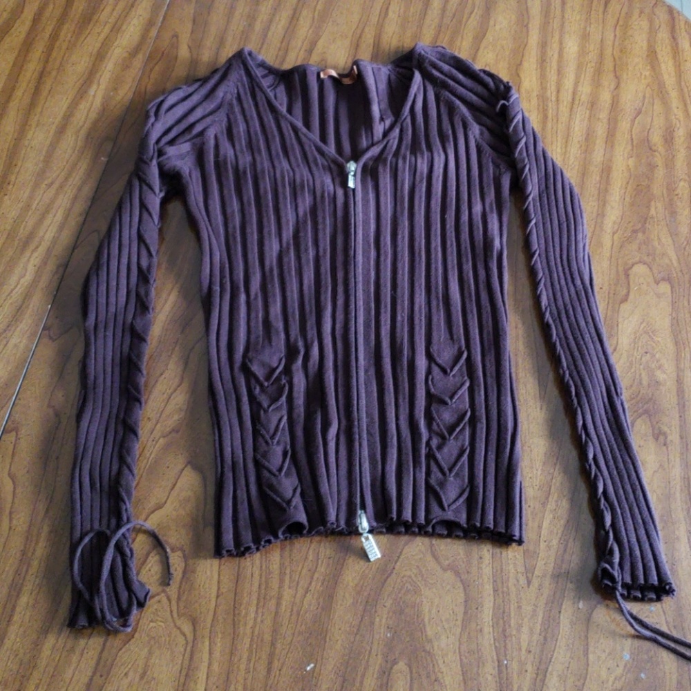 Cardigain sweater